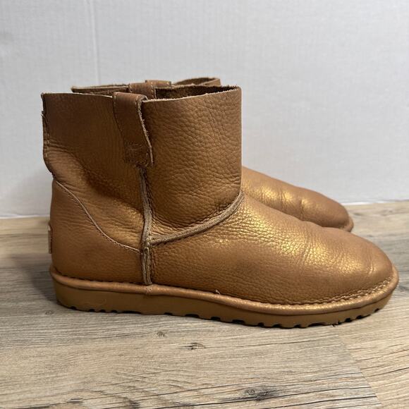 UGG Women's Classic Unlined Boots Mini Metallic Gold Short Leather Size 9 - Picture 2 of 10